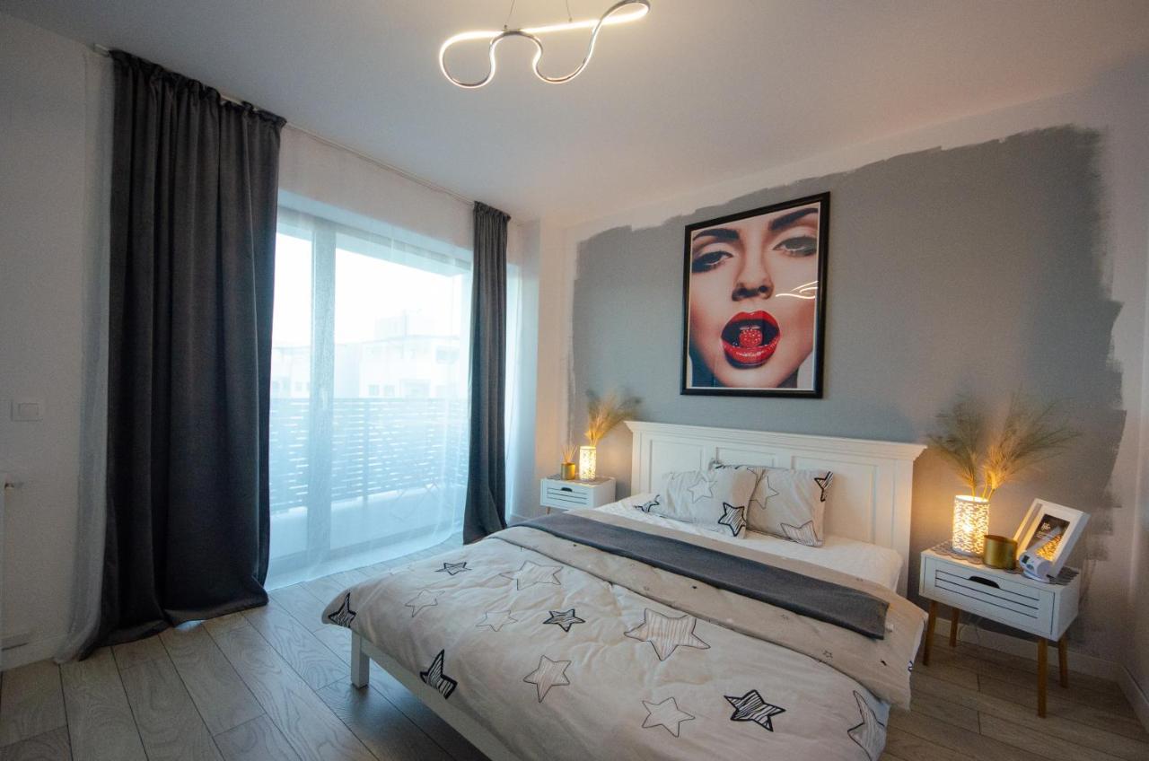 Bliss Apartment Targu-Mures Bagian luar foto