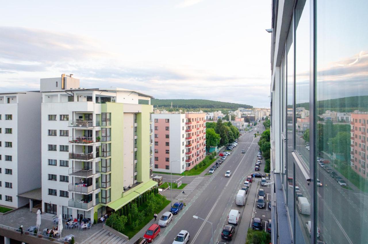 Bliss Apartment Targu-Mures Bagian luar foto